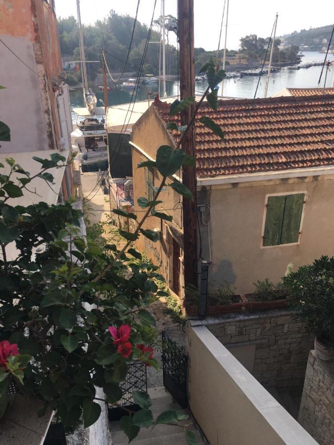 Paola'S Full Sea View House Apartment Gaios Exterior photo